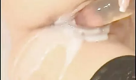 Hairy Kitty porno gay black gratuit montre son corps