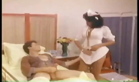 LA VIANDE NOIRE BAISE DEUX POUSSINS - gratuit xxx JP SPL