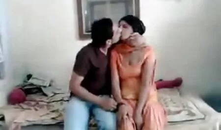 Ta mère porn ado hd aux gros seins travaille ma bite