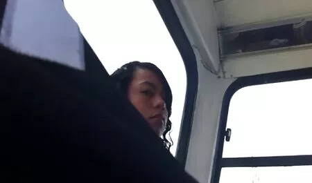 Femme blanche enceinte se fait défoncer porno gratis 18 ani par la BBC