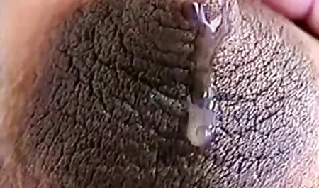 Petite salope blonde éjacule plusieurs fois avec un video porn courte énorme gode