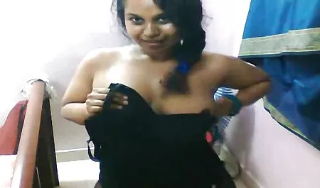 mère lesbienne et film porno de femmes rondes jeune fille D10